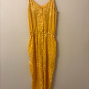 Simon Chang Golden Textured Fabric Jumpsuit